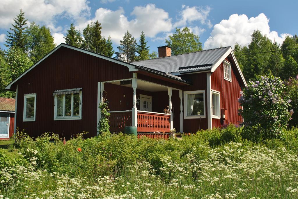 Orsastuguthyrning-Oljonsbyn Villa Ruang foto