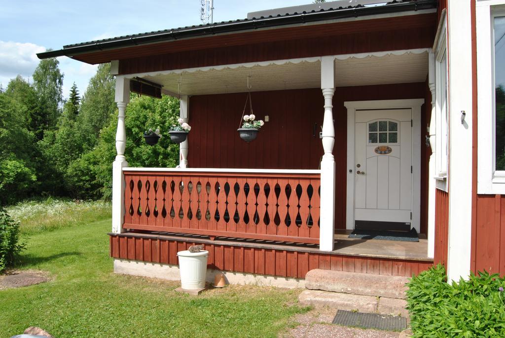 Orsastuguthyrning-Oljonsbyn Villa Bagian luar foto